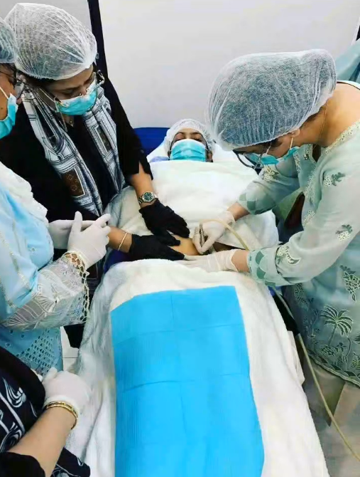 Doctor Operating